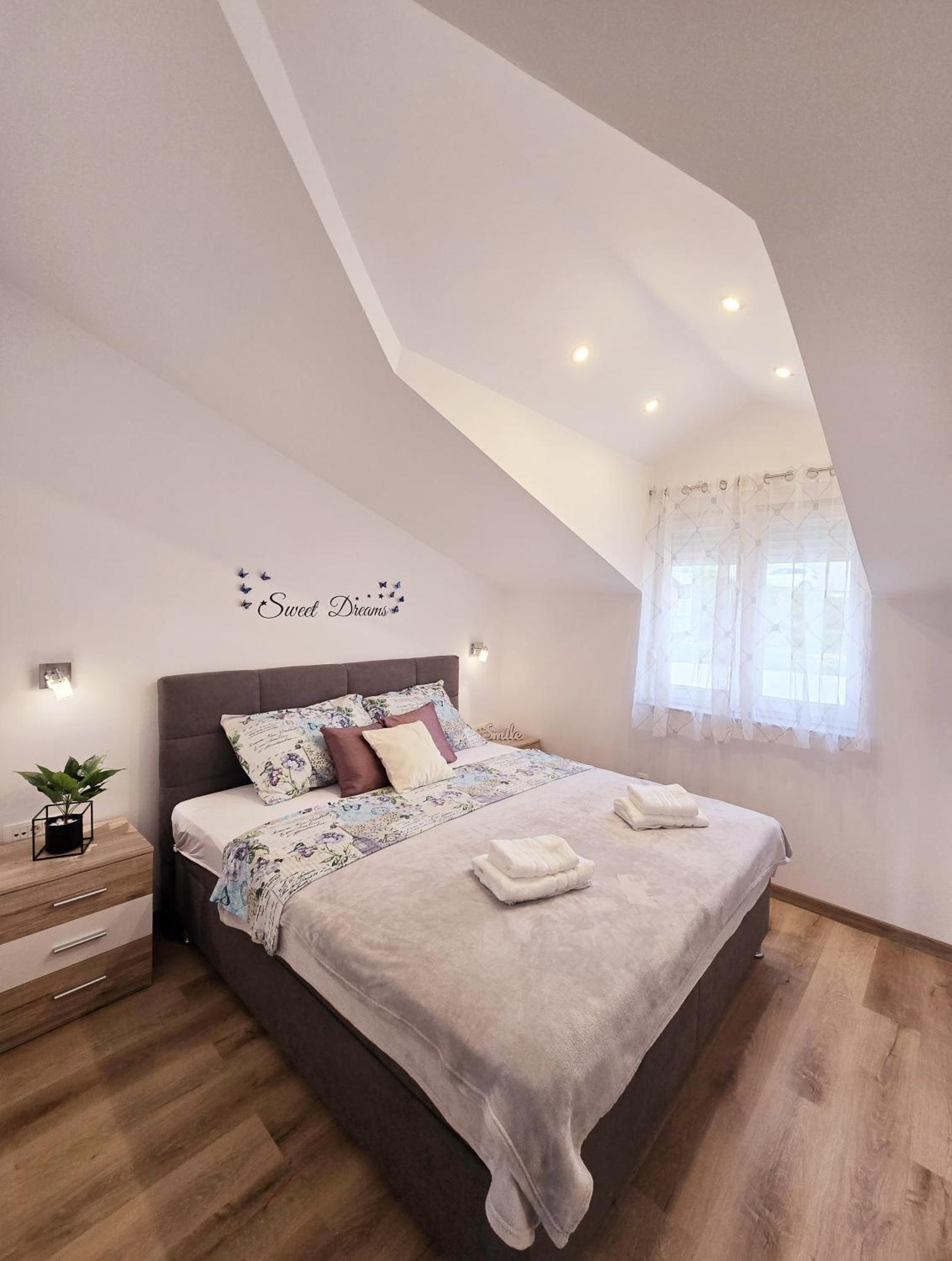 Villa Matanovi Dvori Podstrana Extérieur photo