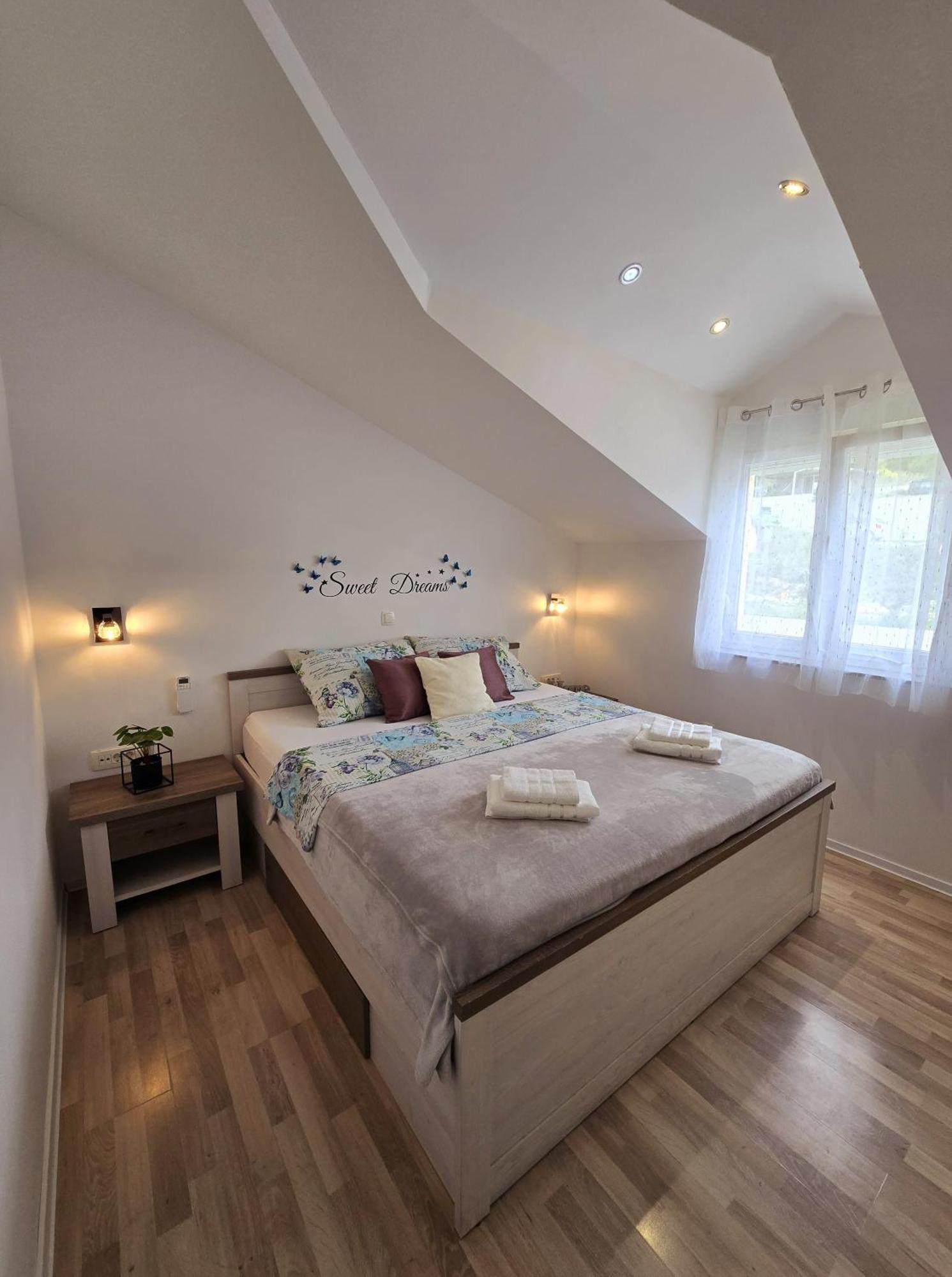 Villa Matanovi Dvori Podstrana Extérieur photo