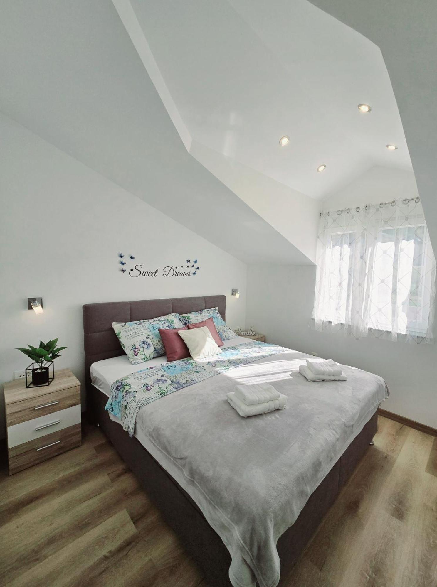 Villa Matanovi Dvori Podstrana Extérieur photo